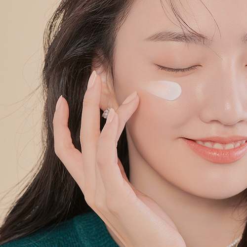Cica Sleeping Mask image